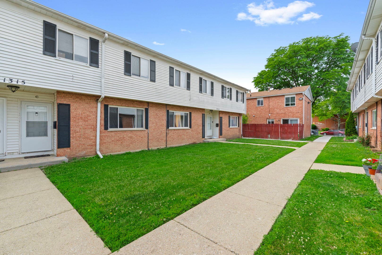 1315 Monomoy Street, #C, Aurora, IL 60506 1315 Monomoy Street, #C, Aurora, IL 60506