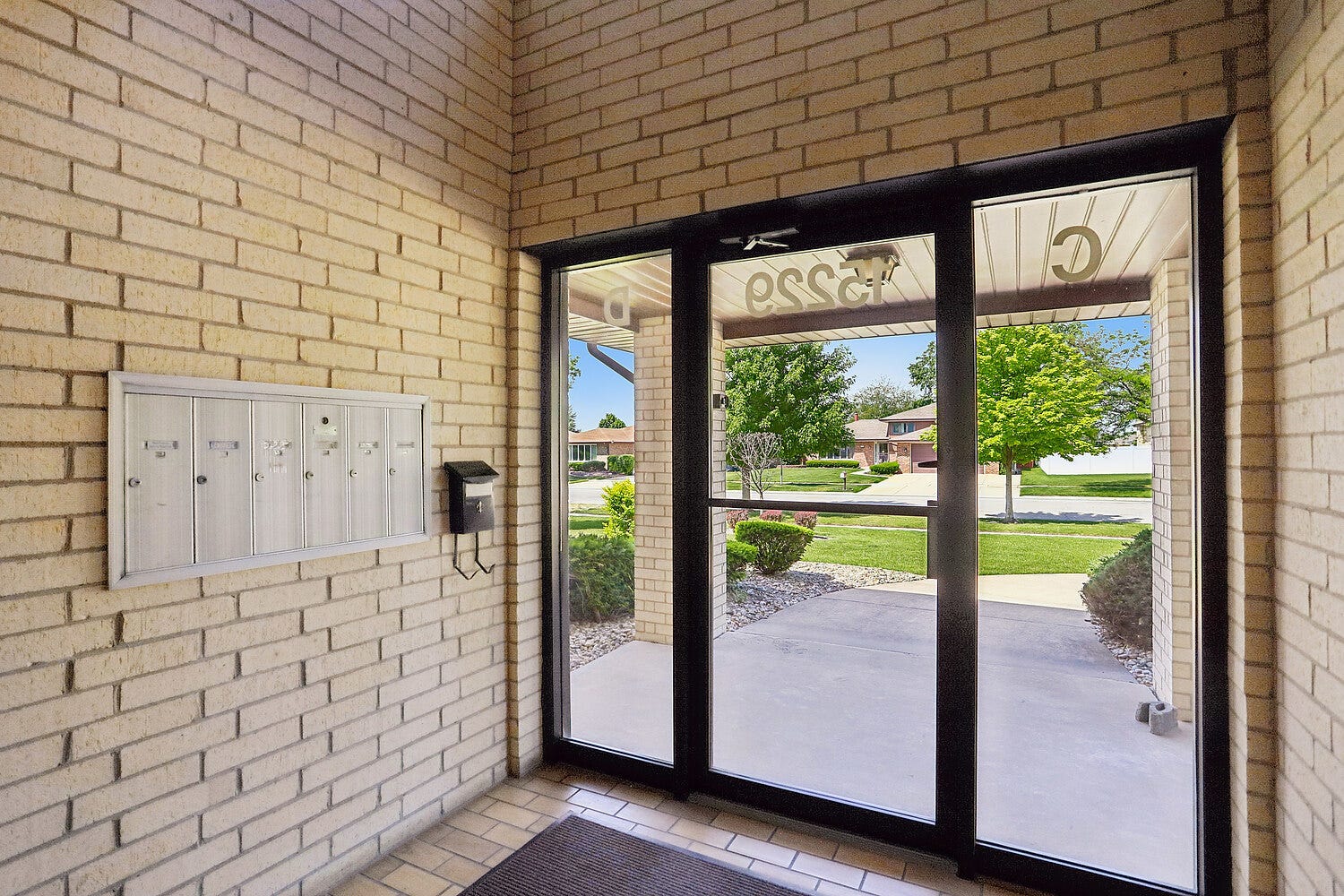 15229 Catalina Drive, #3c, Orland Park, IL 60462 15229 Catalina Drive, #3c, Orland Park, IL 60462