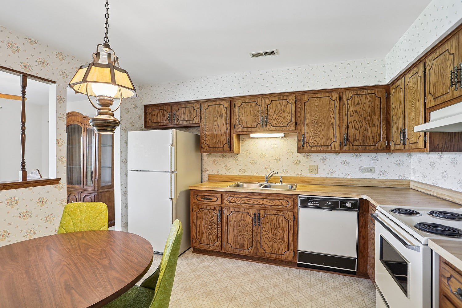 15229 Catalina Drive, #3c, Orland Park, IL 60462 15229 Catalina Drive, #3c, Orland Park, IL 60462