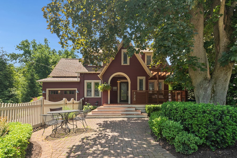 Property photo for 128 Gum Street, New Lenox, IL
