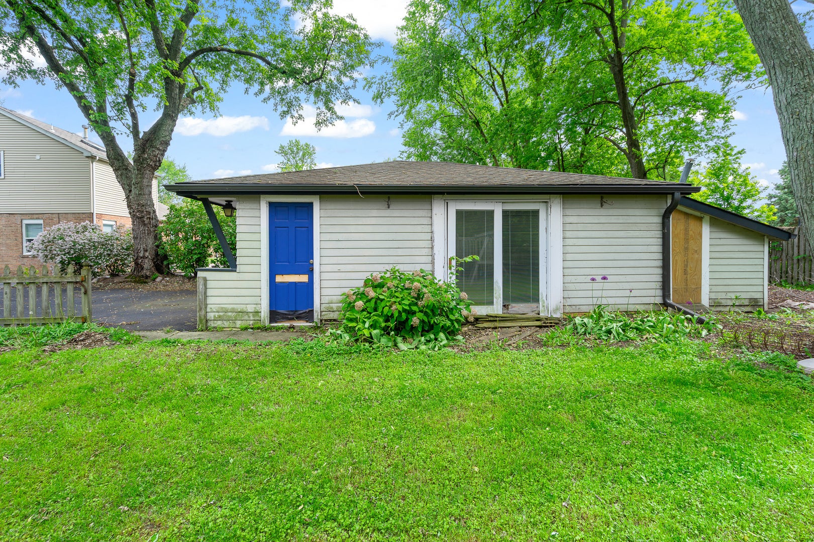 17720 67th Avenue, Tinley Park, IL 60477 17720 67th Avenue, Tinley Park, IL 60477
