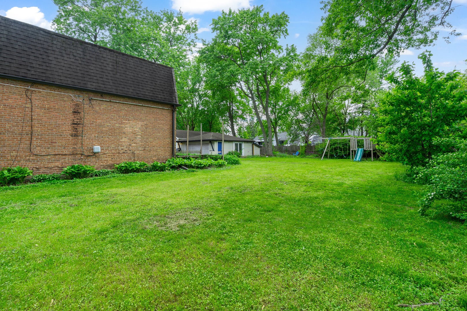 17720 67th Avenue, Tinley Park, IL 60477 17720 67th Avenue, Tinley Park, IL 60477