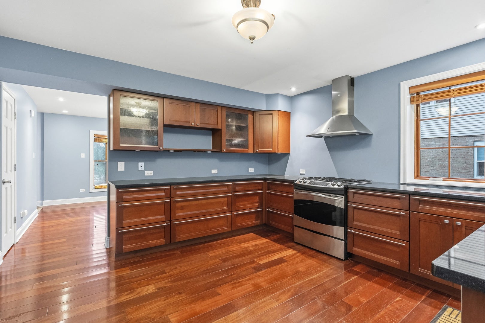 17720 67th Avenue, Tinley Park, IL 60477 17720 67th Avenue, Tinley Park, IL 60477
