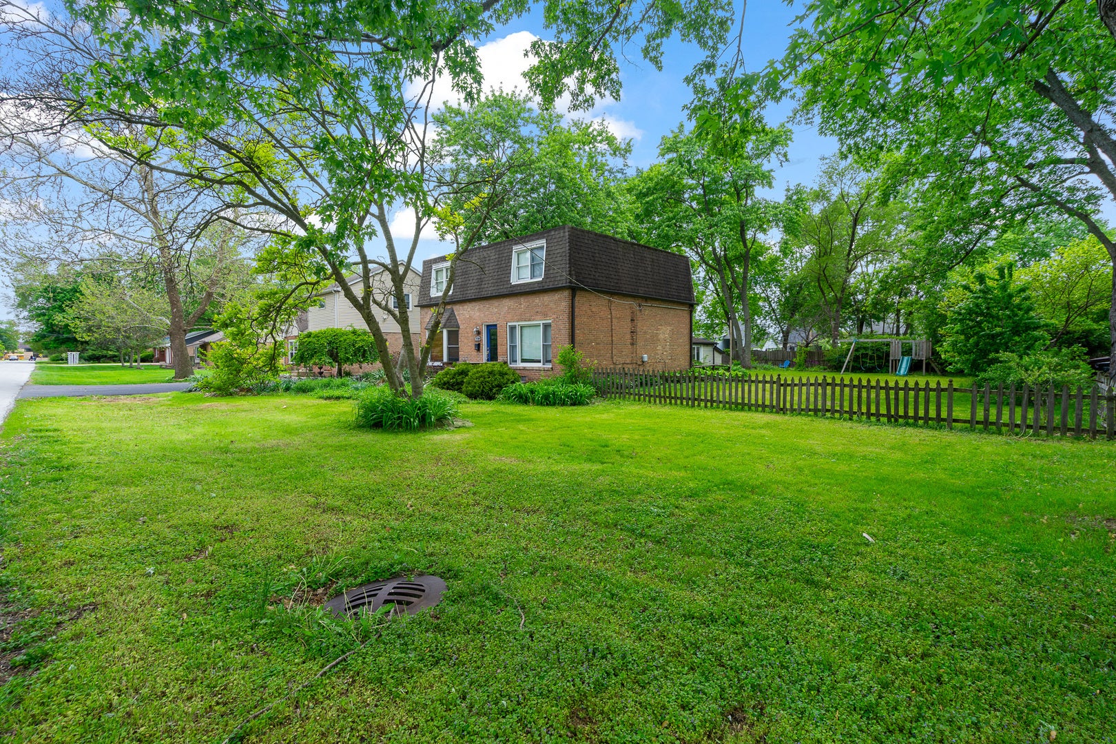 17720 67th Avenue, Tinley Park, IL 60477 17720 67th Avenue, Tinley Park, IL 60477