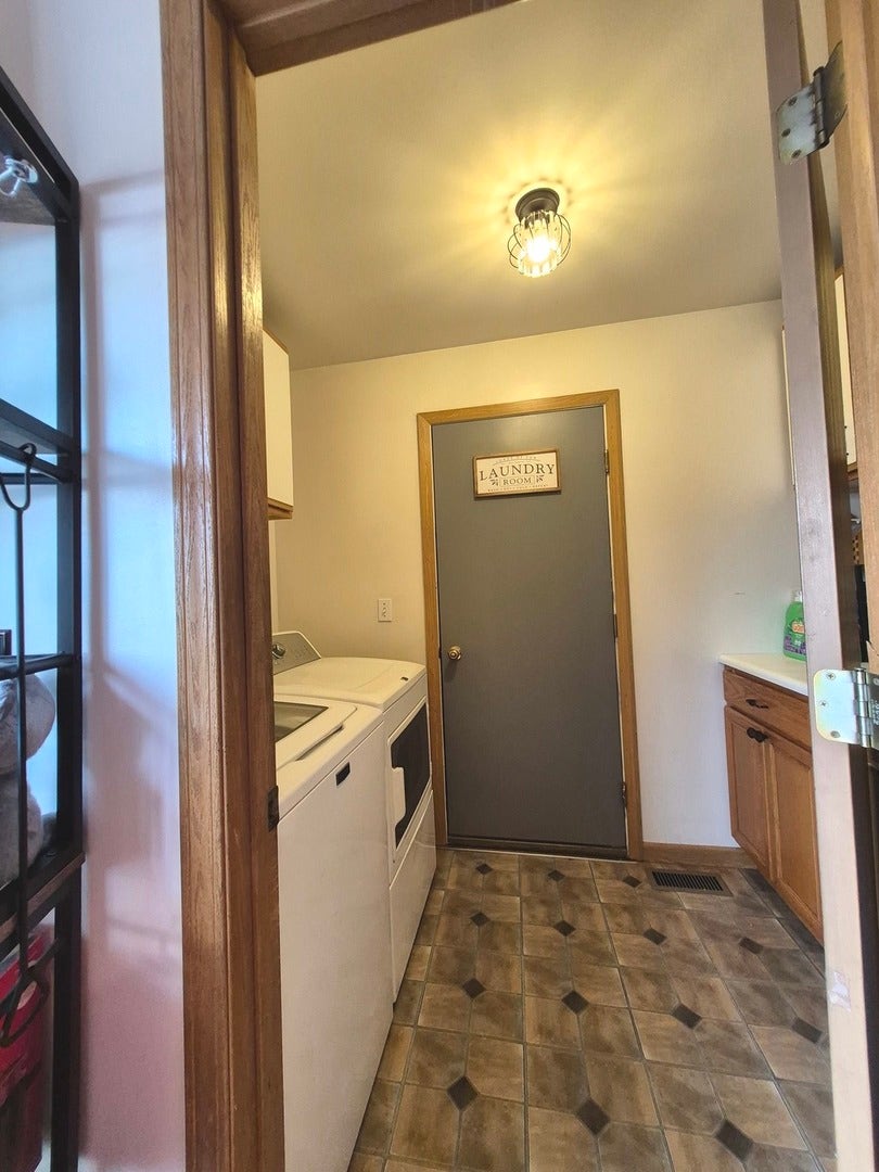 1496 Calendula Court, Romeoville, IL 60446 1496 Calendula Court, Romeoville, IL 60446