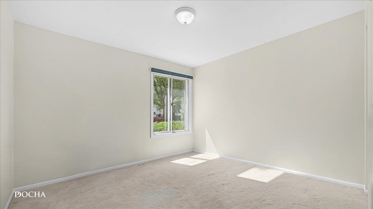 2935 Evergreen Lane, Aurora, IL 60502