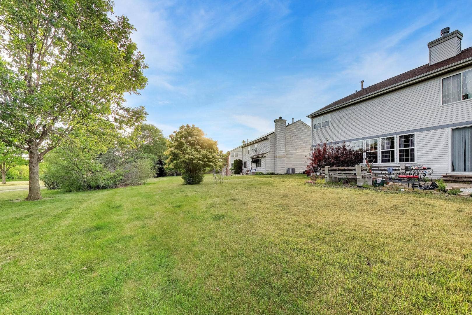 1669 Montclair Drive, Elgin, IL 60123 1669 Montclair Drive, Elgin, IL 60123