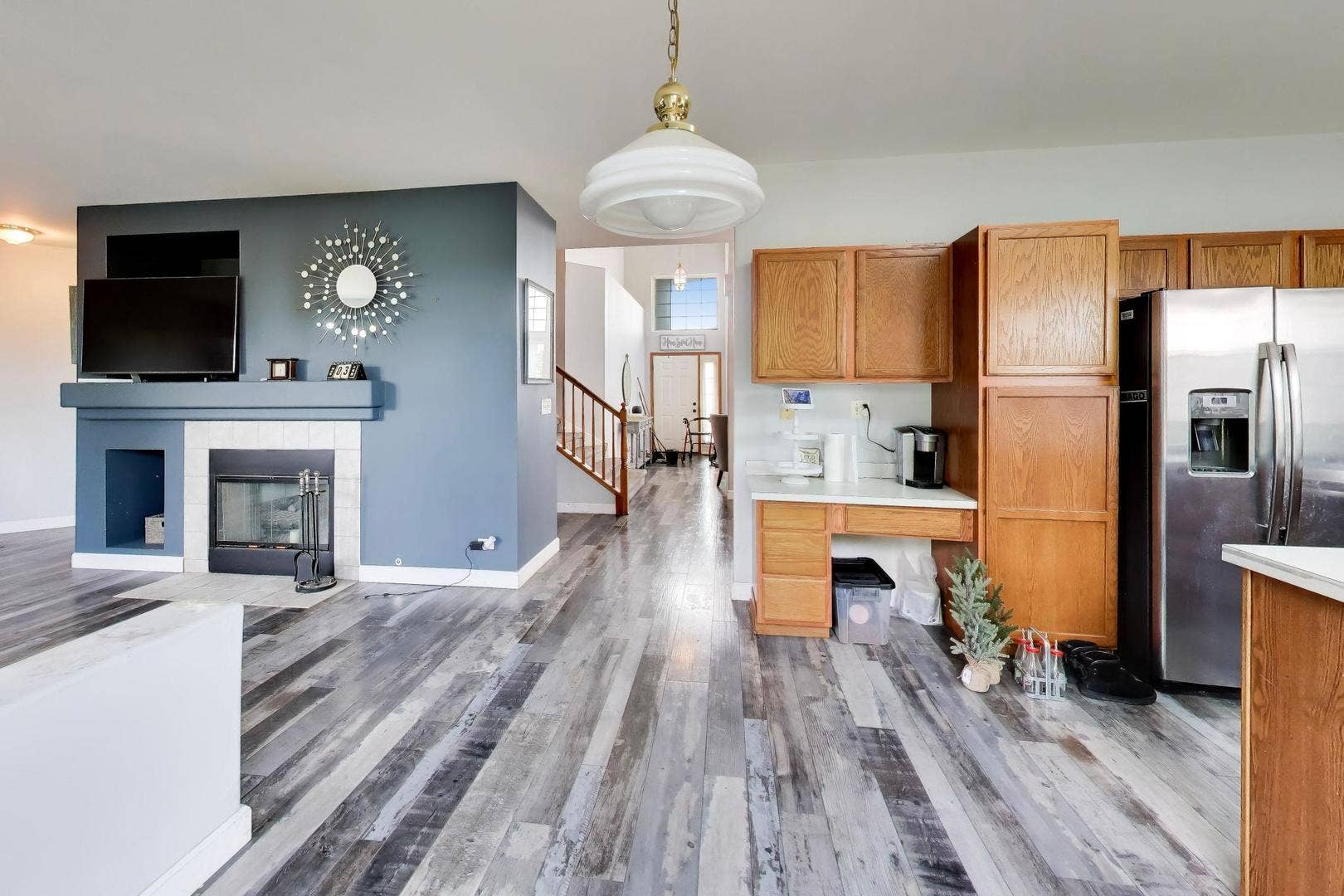 1669 Montclair Drive, Elgin, IL 60123 1669 Montclair Drive, Elgin, IL 60123