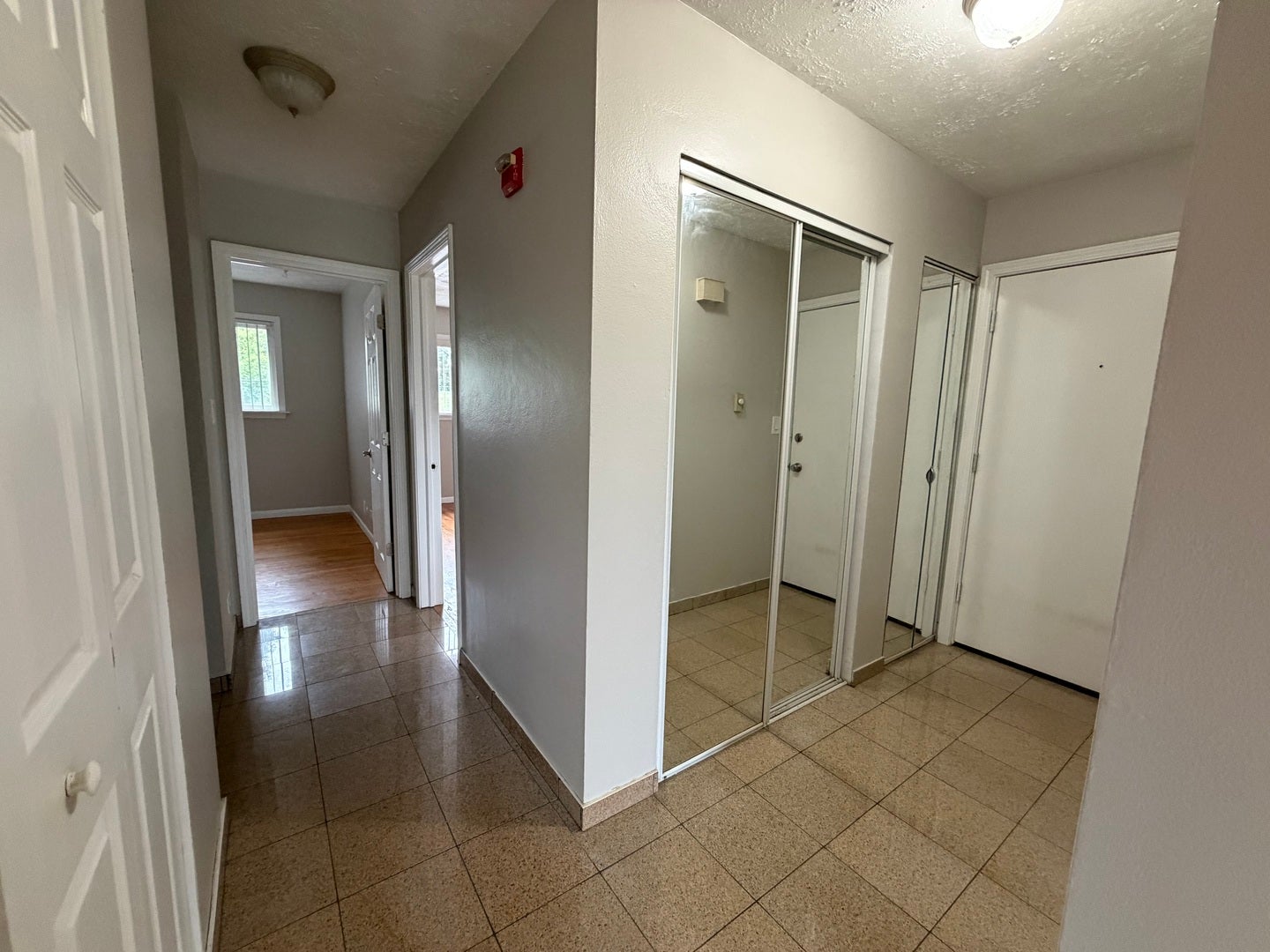 2200 Arbor Circle, #1, Downers Grove, IL 60515
