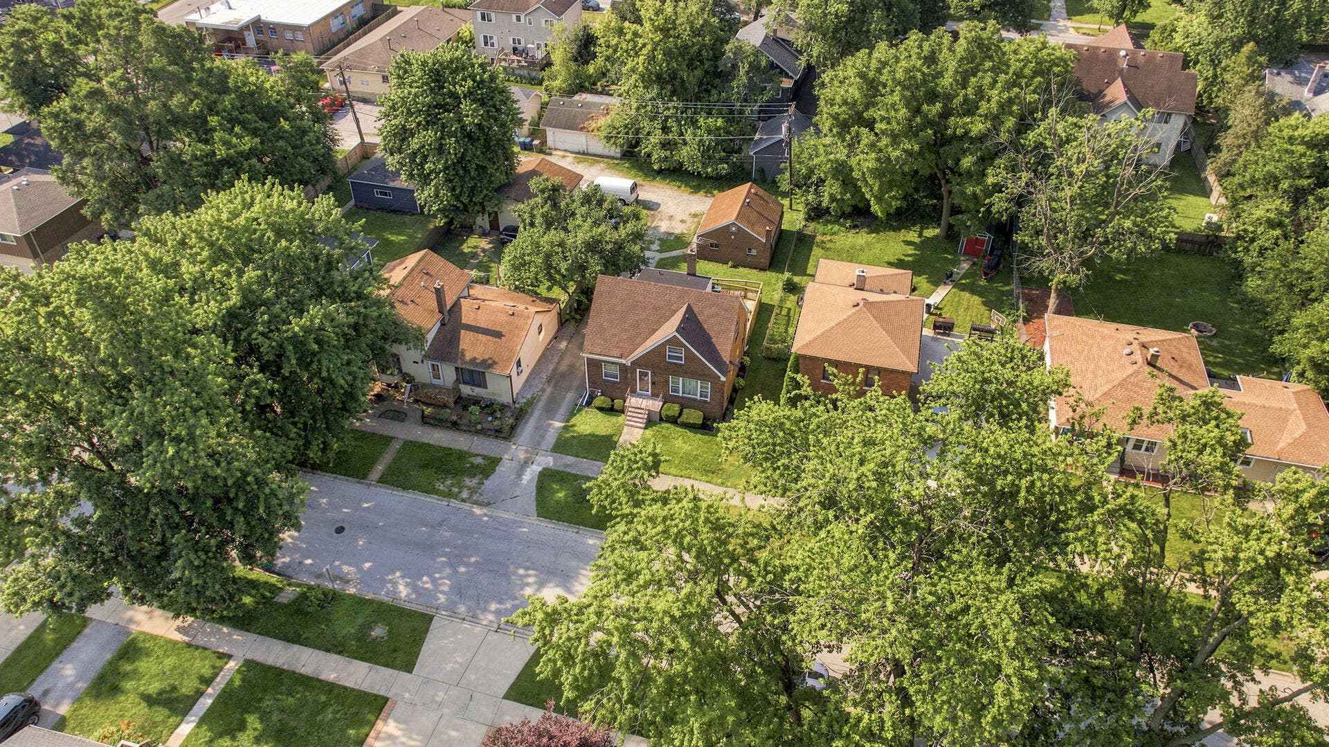 3761 215th Street, Matteson, IL 60443 3761 215th Street, Matteson, IL 60443