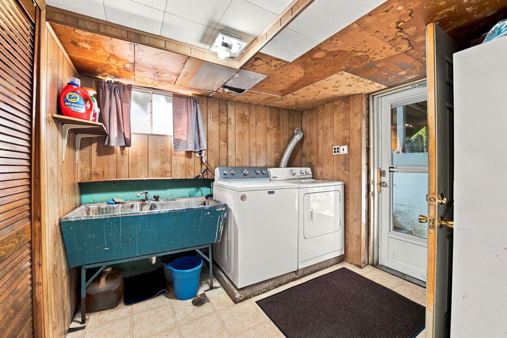 3761 215th Street, Matteson, IL 60443 3761 215th Street, Matteson, IL 60443