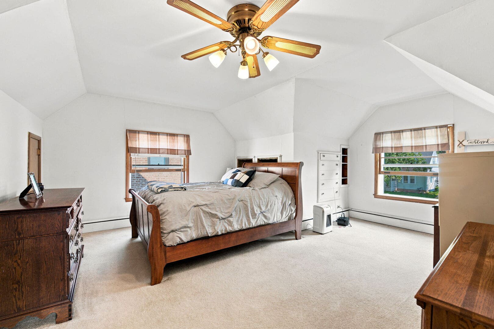 3761 215th Street, Matteson, IL 60443 3761 215th Street, Matteson, IL 60443