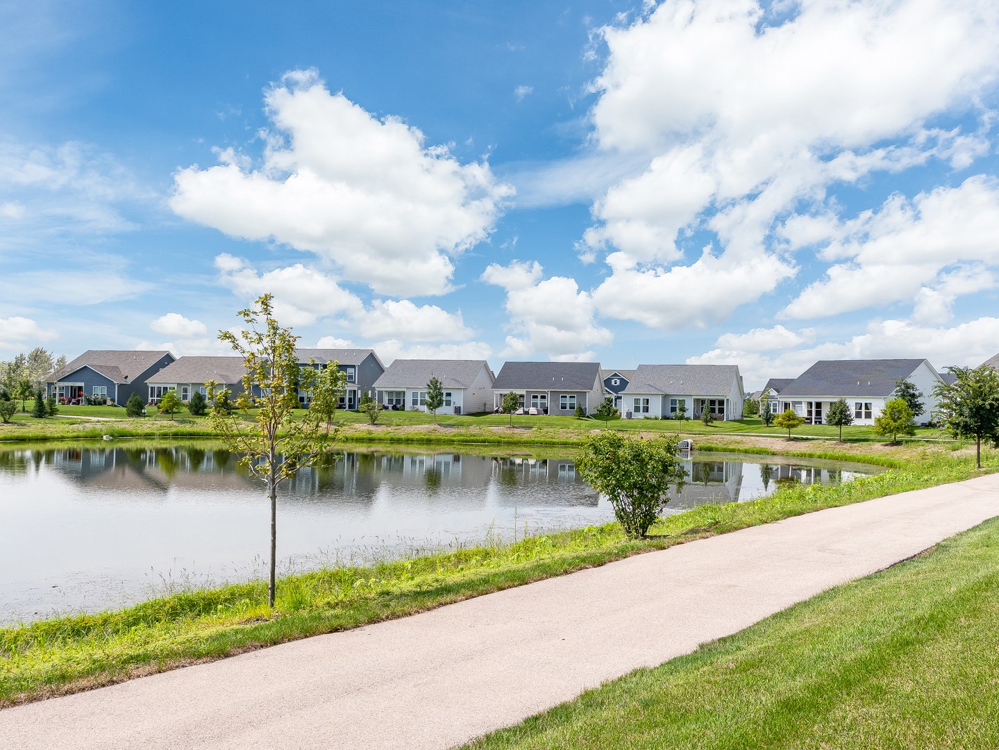 3178 Sweetgrass Circle, Aurora, IL 60503 3178 Sweetgrass Circle, Aurora, IL 60503