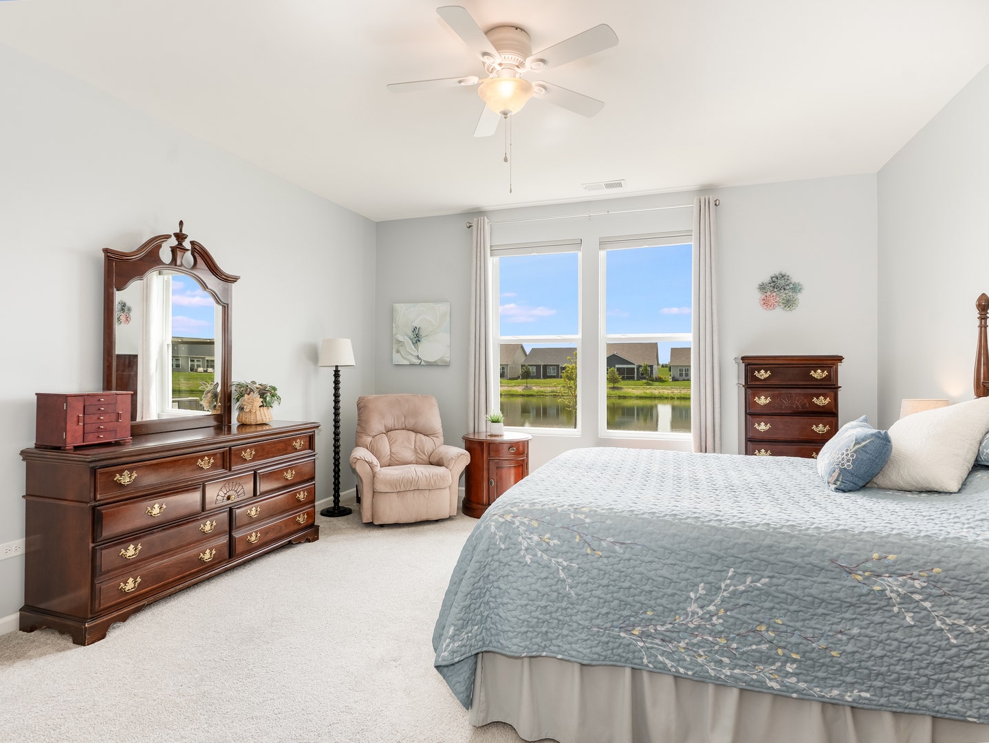 3178 Sweetgrass Circle, Aurora, IL 60503 3178 Sweetgrass Circle, Aurora, IL 60503
