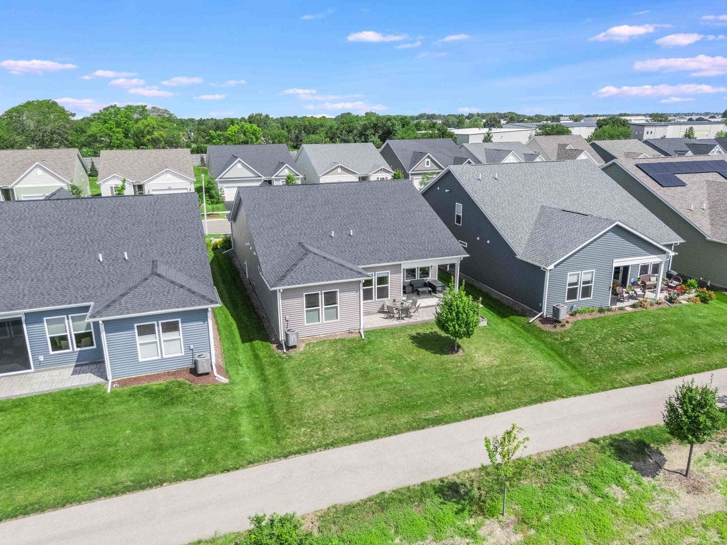3178 Sweetgrass Circle, Aurora, IL 60503 3178 Sweetgrass Circle, Aurora, IL 60503