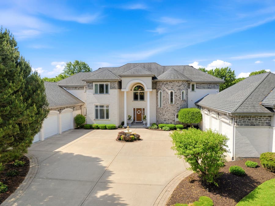 Property photo for 1110 Green Glen Court, New Lenox, IL