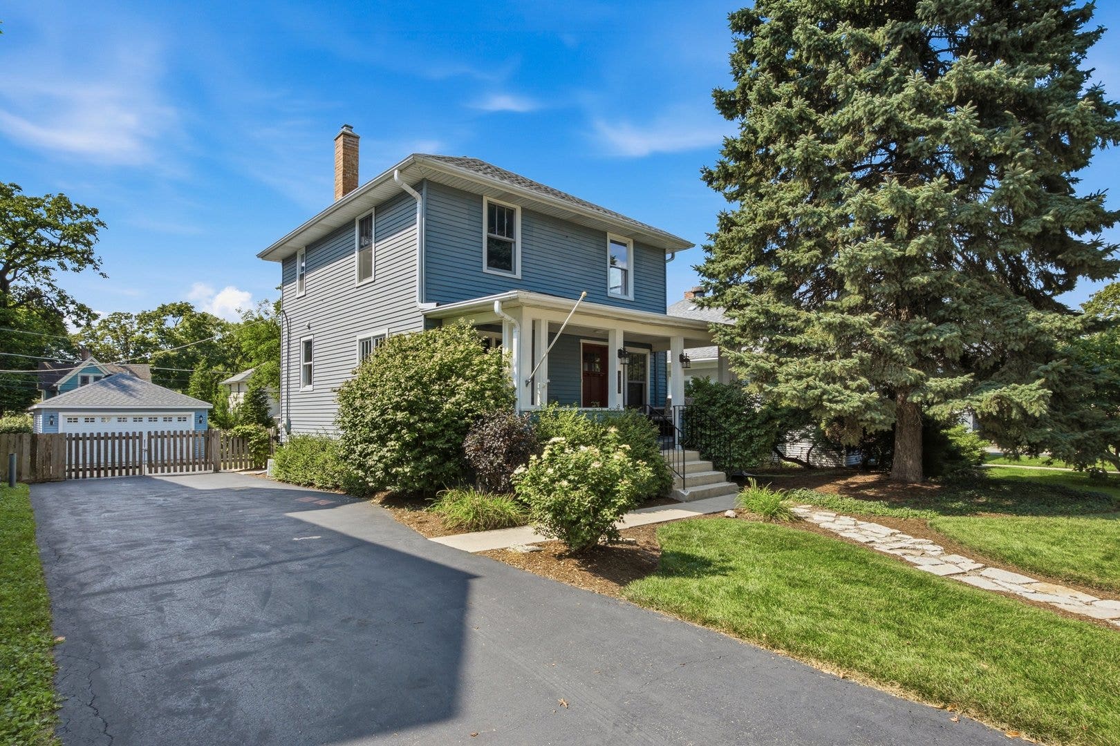 4712 Main Street, Downers Grove, IL 60515