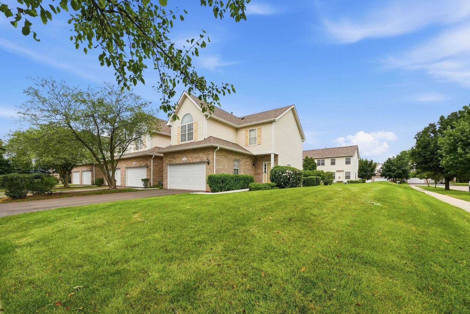 1114 Coventry Lane, Bolingbrook, IL 60440 1114 Coventry Lane, Bolingbrook, IL 60440