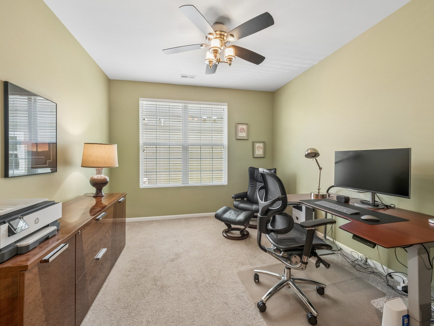 2873 Cascade Falls Circle, Elgin, IL 60124 2873 Cascade Falls Circle, Elgin, IL 60124