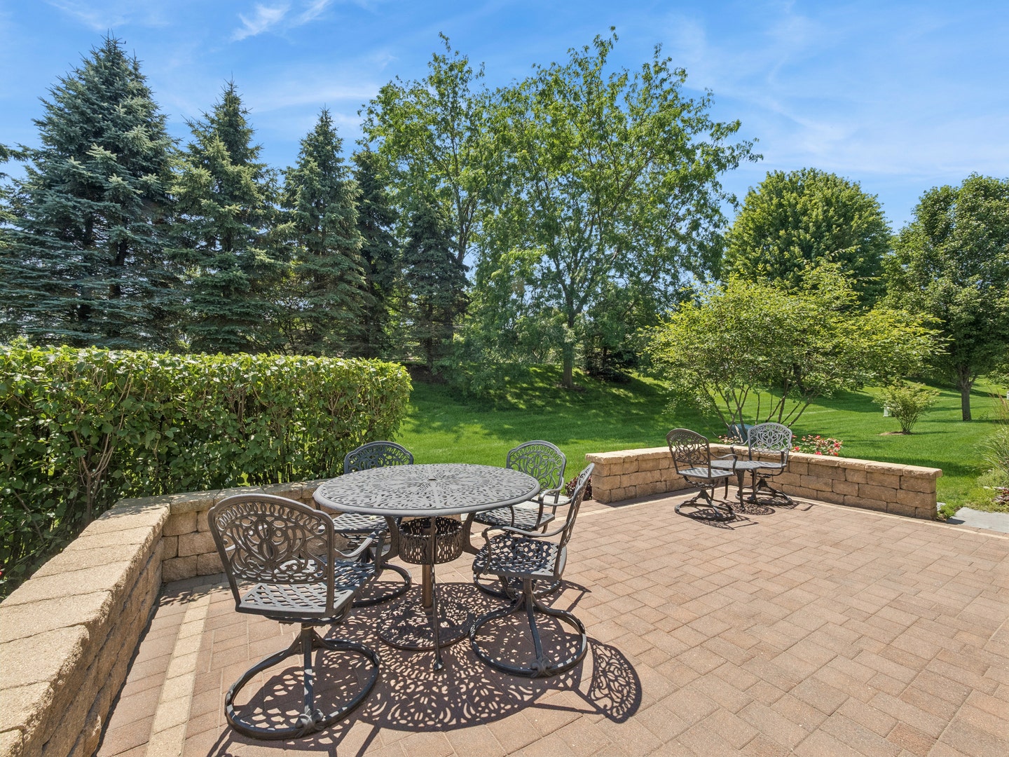 2873 Cascade Falls Circle, Elgin, IL 60124 2873 Cascade Falls Circle, Elgin, IL 60124