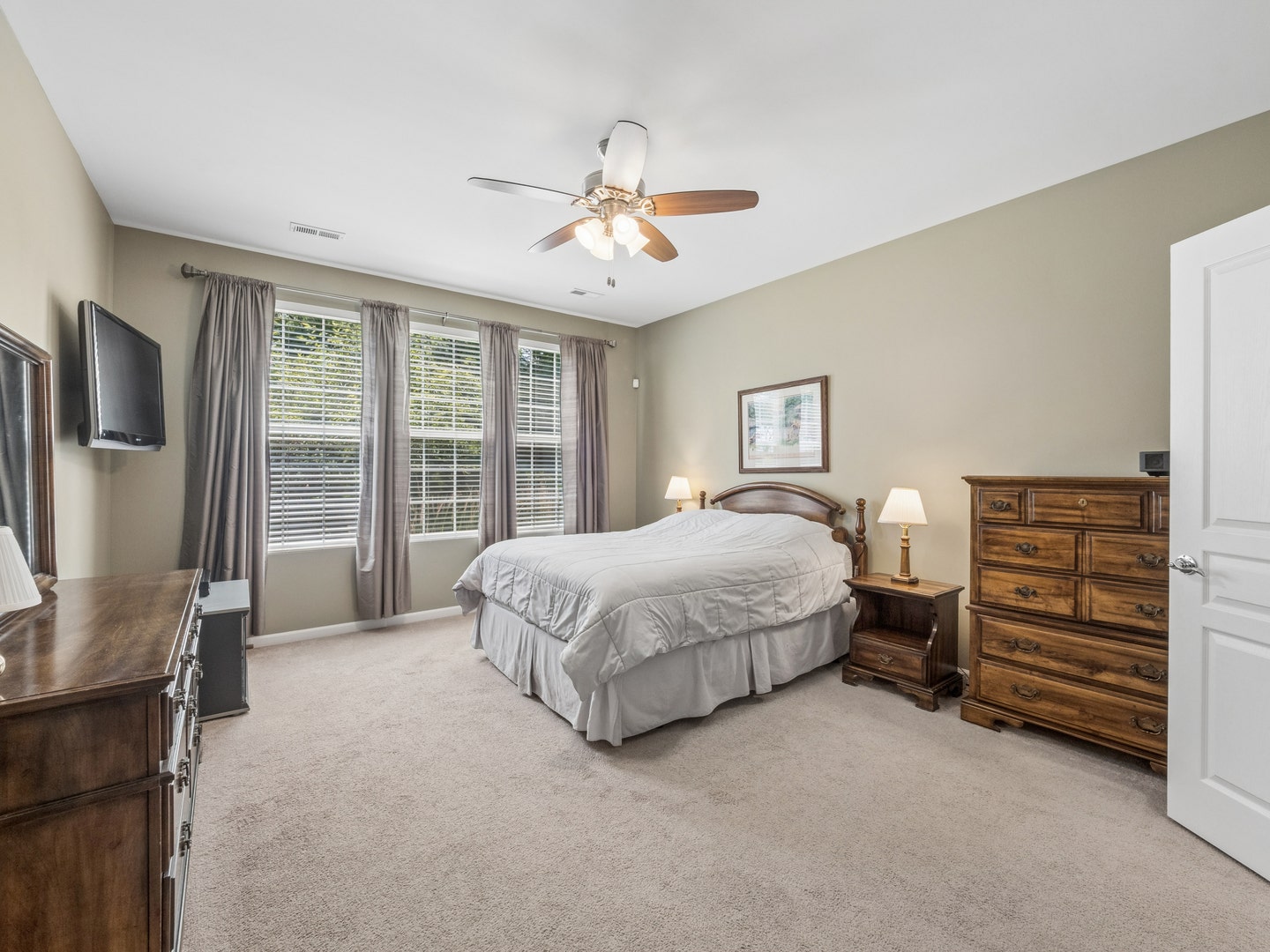 2873 Cascade Falls Circle, Elgin, IL 60124 2873 Cascade Falls Circle, Elgin, IL 60124