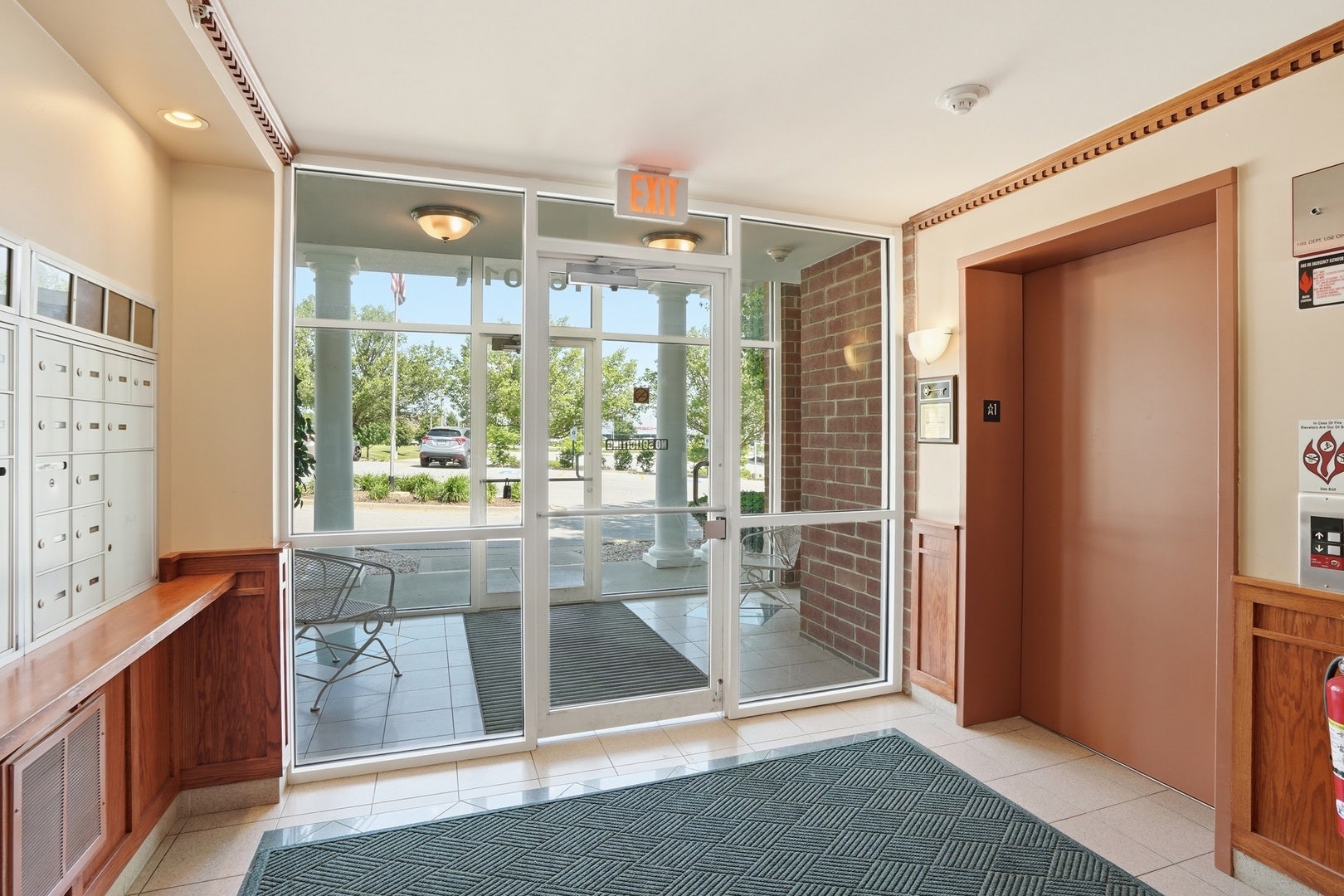16001 S 88th Avenue, #306, Orland Park, IL 60462 16001 S 88th Avenue, #306, Orland Park, IL 60462