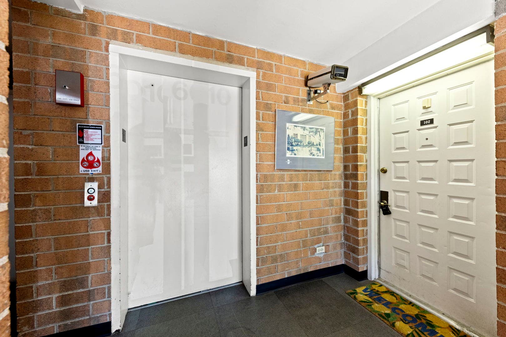 6010 Lake Bluff Drive, #301, Tinley Park, IL 60477