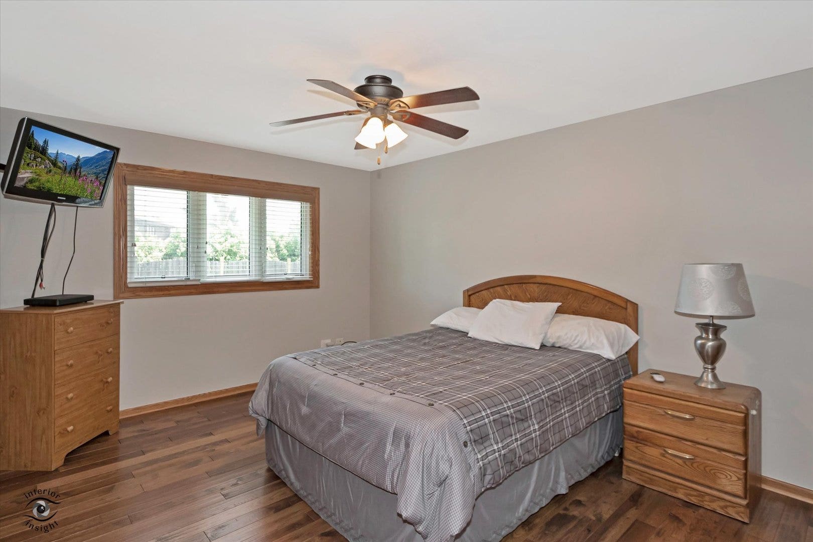 7708 Palm Drive, Orland Park, IL 60462 7708 Palm Drive, Orland Park, IL 60462