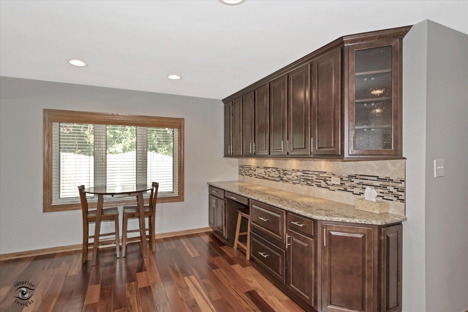 7708 Palm Drive, Orland Park, IL 60462 7708 Palm Drive, Orland Park, IL 60462