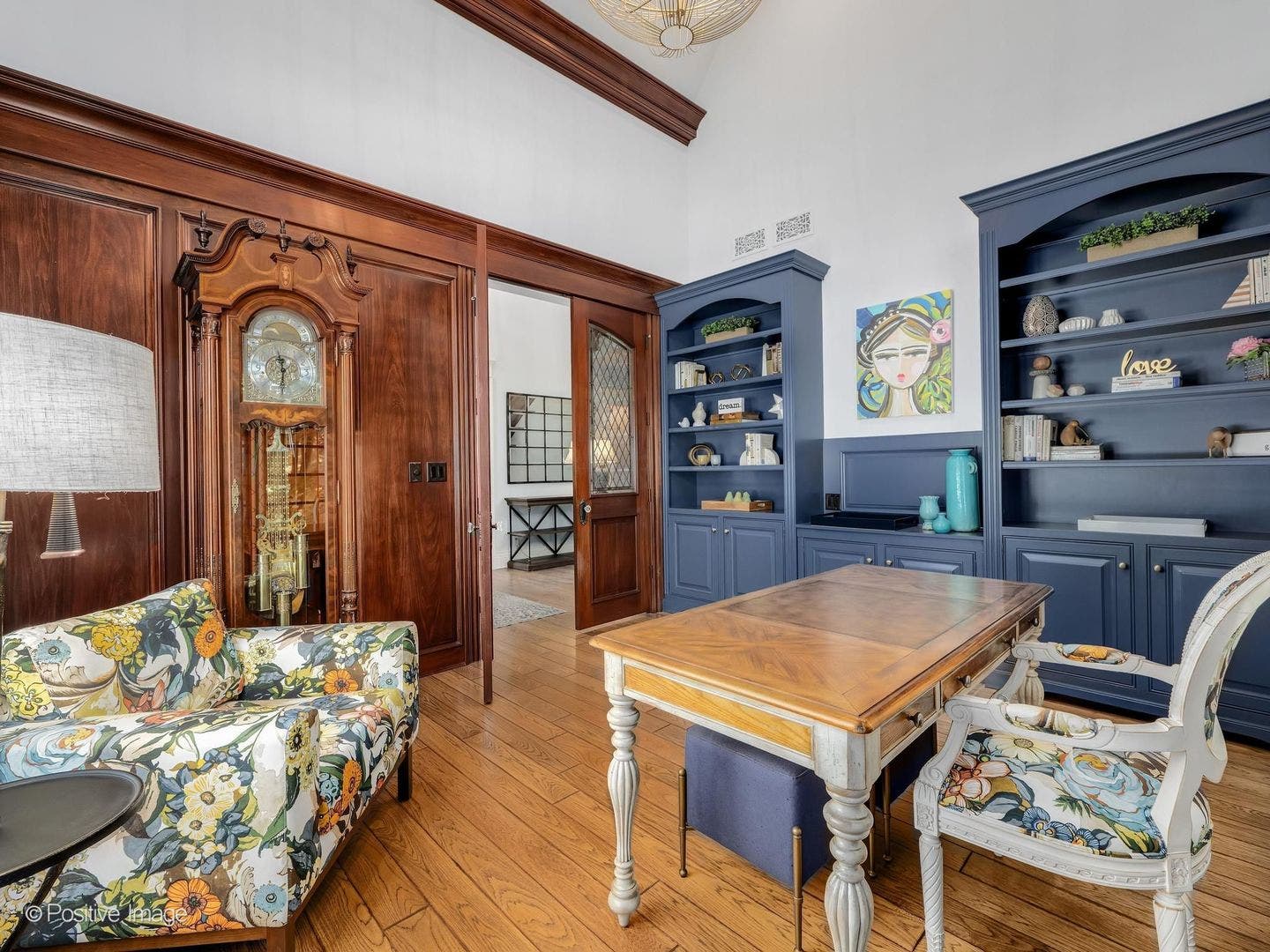 1757 Banchory Court, Downers Grove, IL 60515 Private office with vaulted ceiling and built-ins