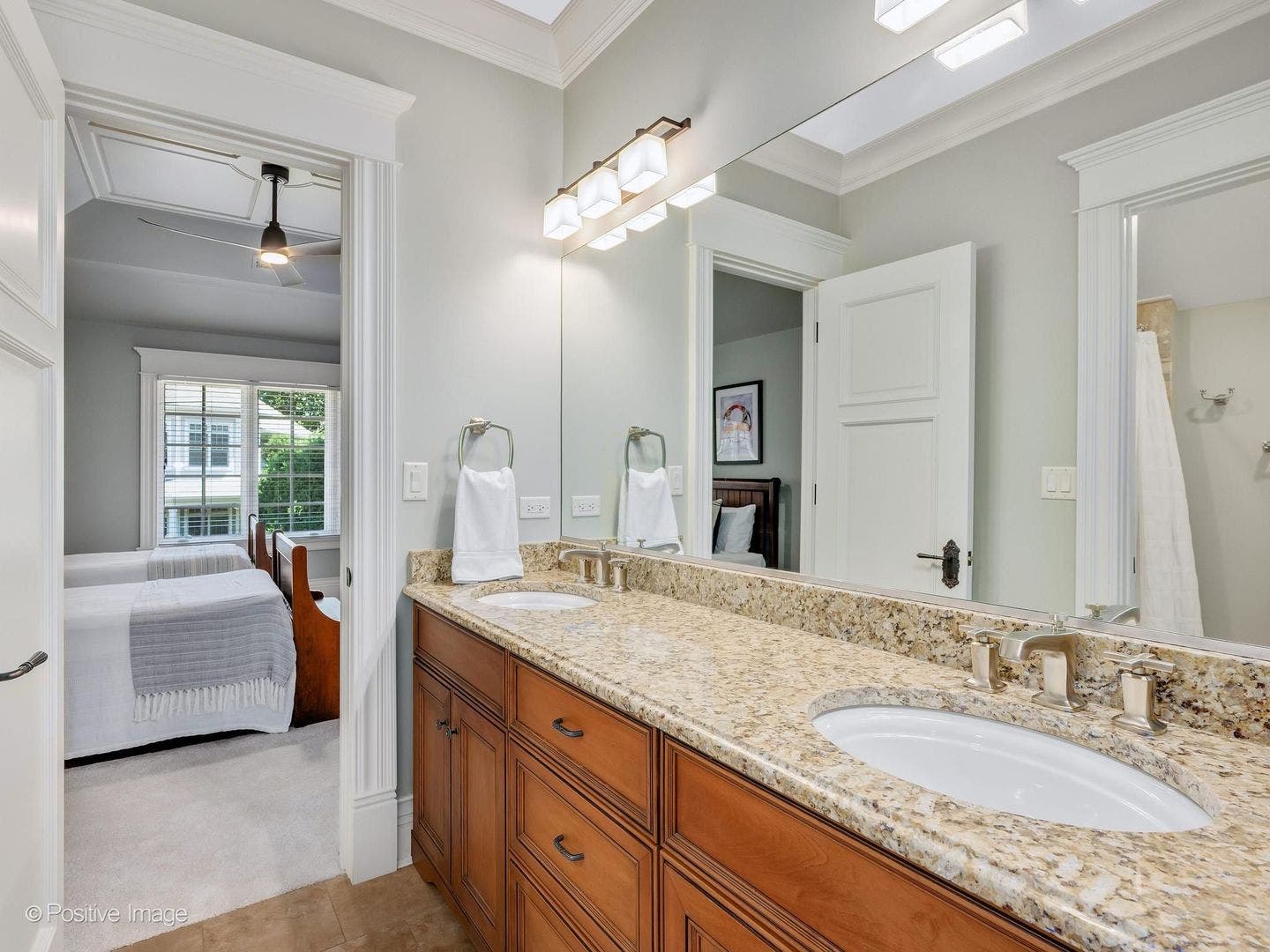 1757 Banchory Court, Downers Grove, IL 60515 1757 Banchory Court, Downers Grove, IL 60515
