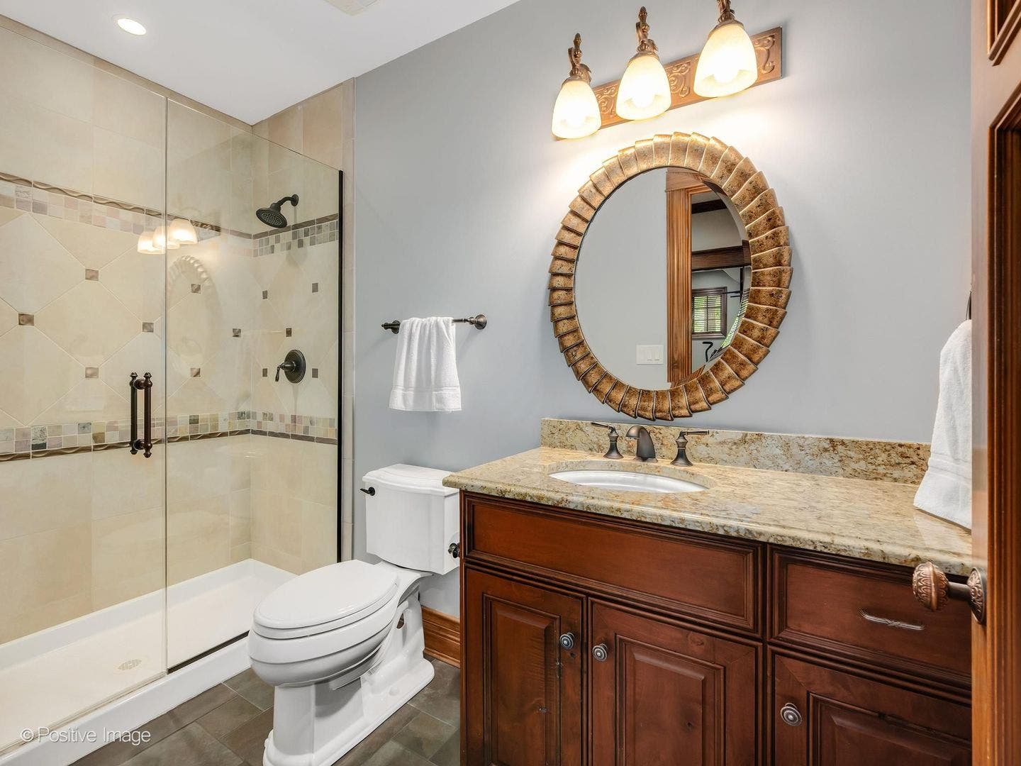 1757 Banchory Court, Downers Grove, IL 60515 Basement full bathroom