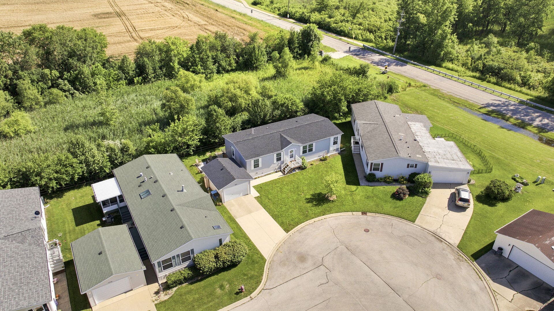 4818 W Pasatiempo Drive, Monee, IL 60449 4818 W Pasatiempo Drive, Monee, IL 60449
