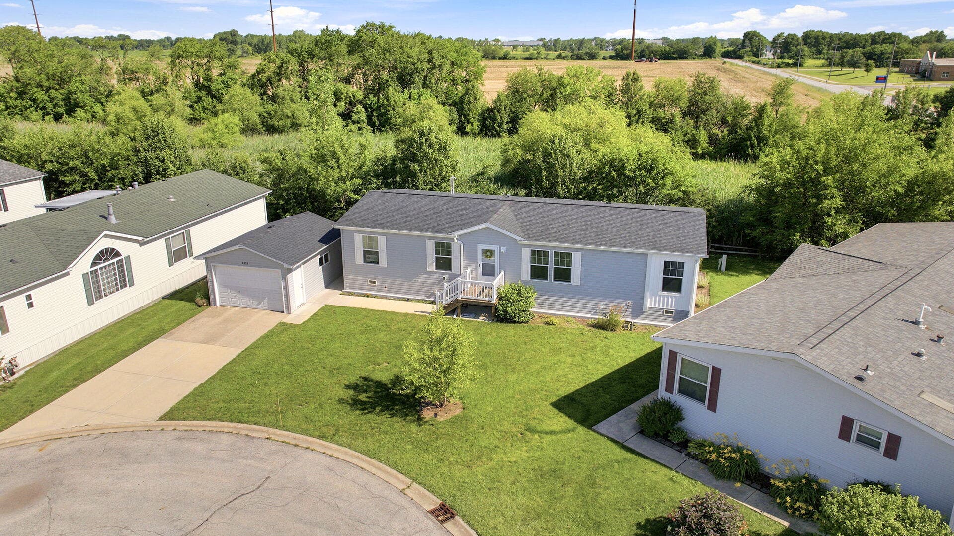 4818 W Pasatiempo Drive, Monee, IL 60449 4818 W Pasatiempo Drive, Monee, IL 60449
