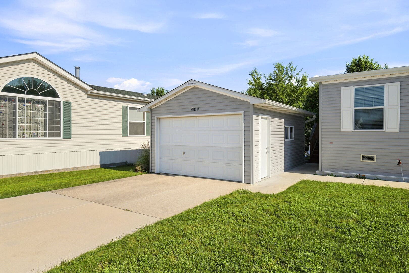 4818 W Pasatiempo Drive, Monee, IL 60449 4818 W Pasatiempo Drive, Monee, IL 60449