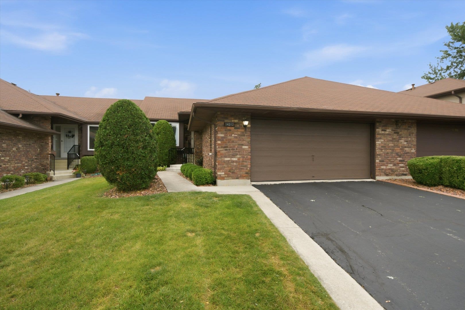 14312 Clearview Court, #14312, Orland Park, IL 60462