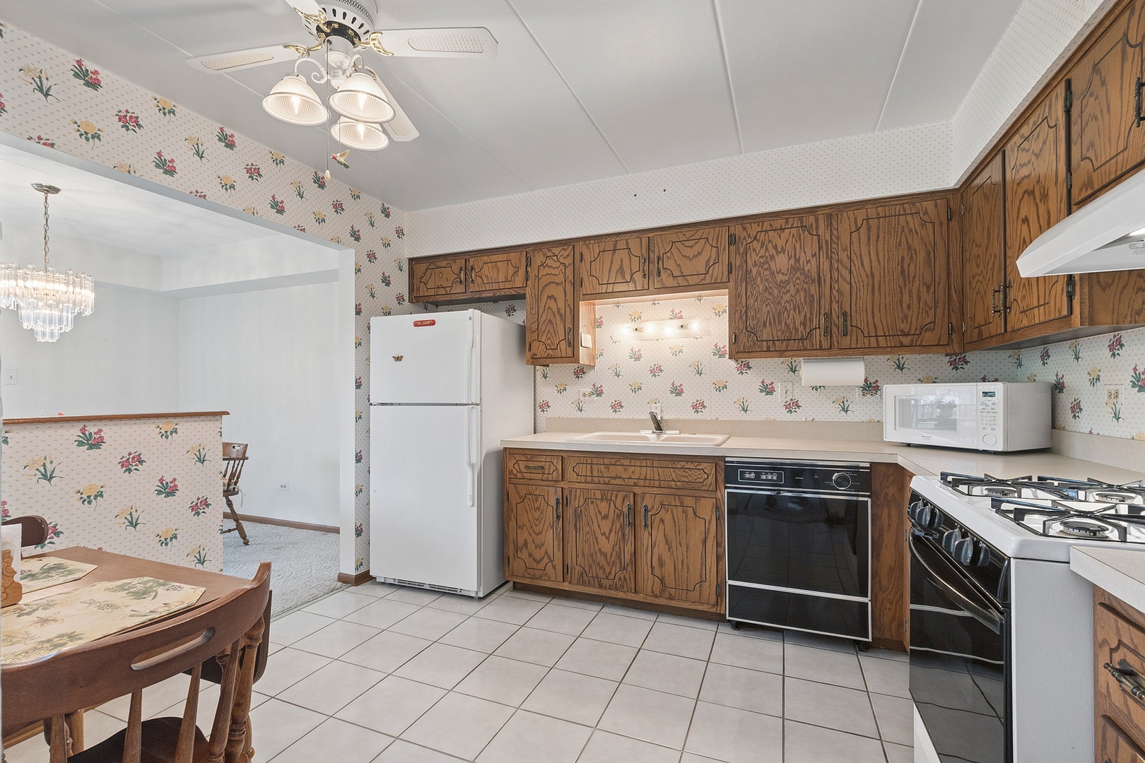 8826 W 140th Street, #206, Orland Park, IL 60462 8826 W 140th Street, #206, Orland Park, IL 60462