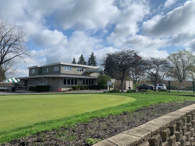 Twin Lakes golf course