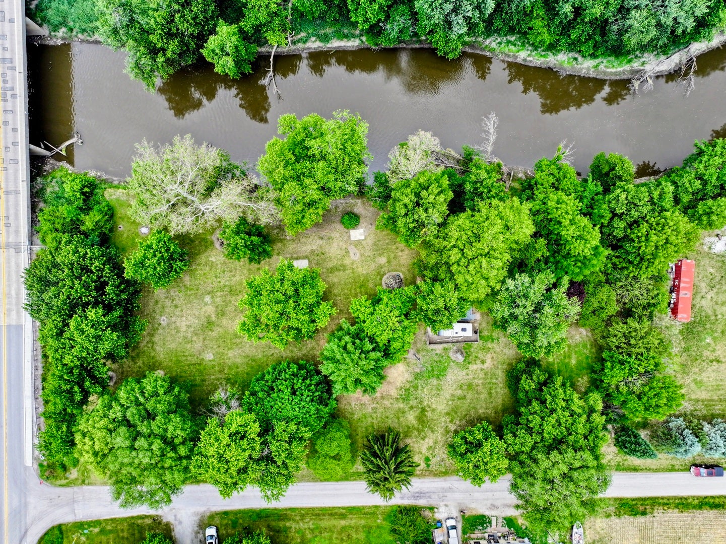 2883 E Twp Rd 407 Road, Iroquois, IL 60945 2883 E Twp Rd 407 Road, Iroquois, IL 60945