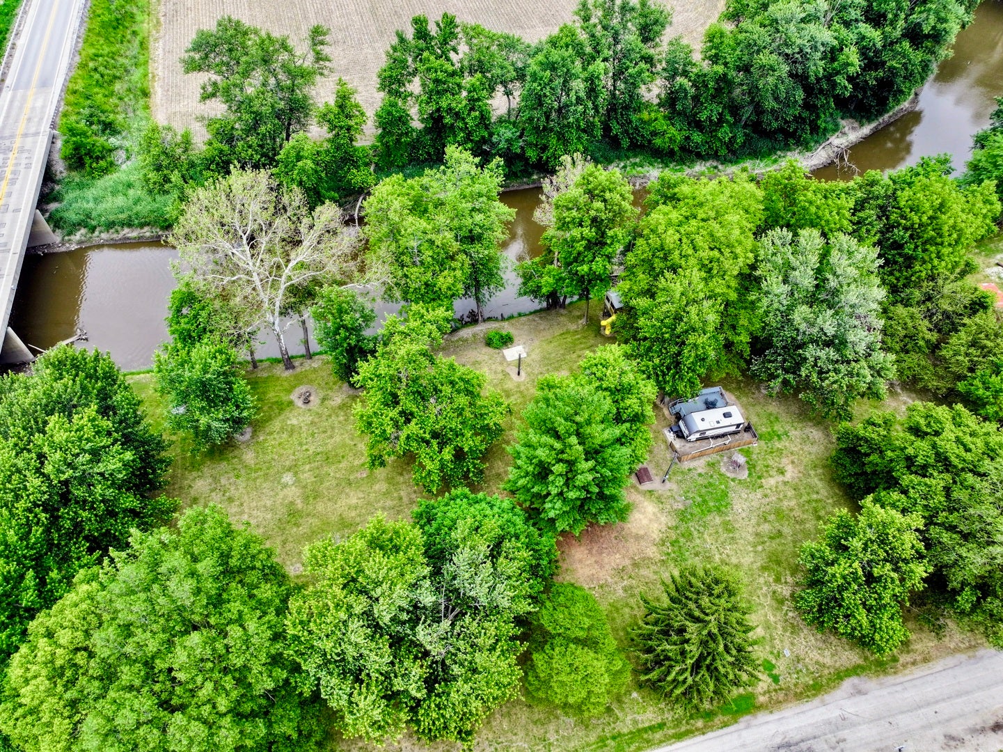 2883 E Twp Rd 407 Road, Iroquois, IL 60945 2883 E Twp Rd 407 Road, Iroquois, IL 60945