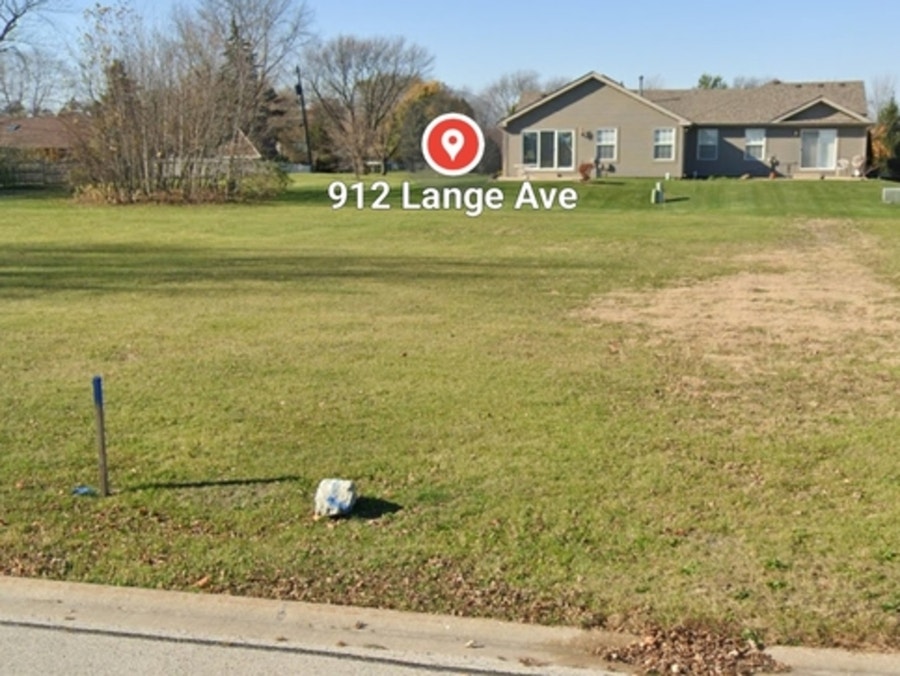 Property photo for 912 Lange Avenue, Beecher, IL