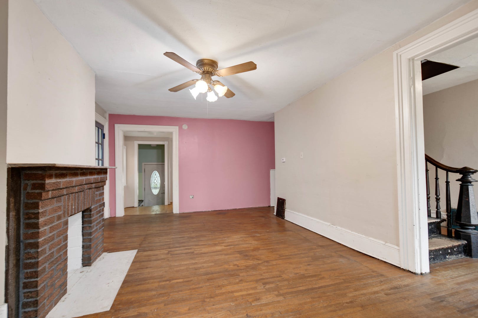 1408 E Washington Street, Joliet, IL 60433 1408 E Washington Street, Joliet, IL 60433