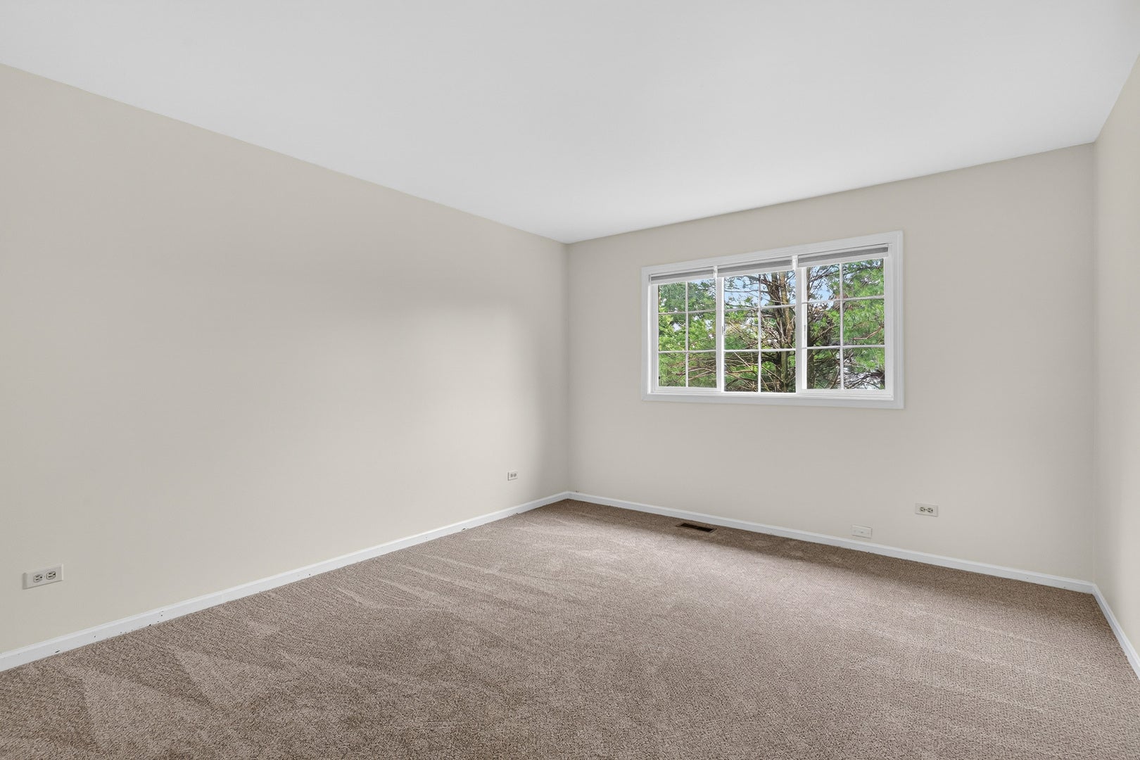 8415 Country Club Lane, Orland Park, IL 60462 8415 Country Club Lane, Orland Park, IL 60462