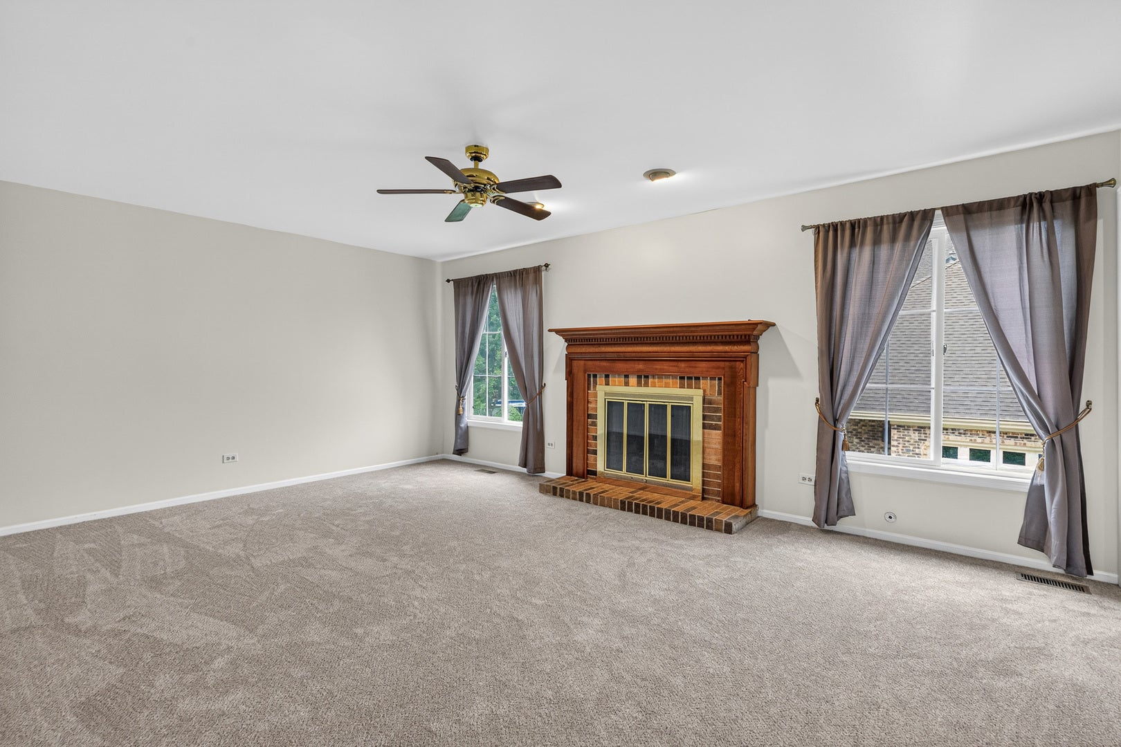 8415 Country Club Lane, Orland Park, IL 60462 8415 Country Club Lane, Orland Park, IL 60462