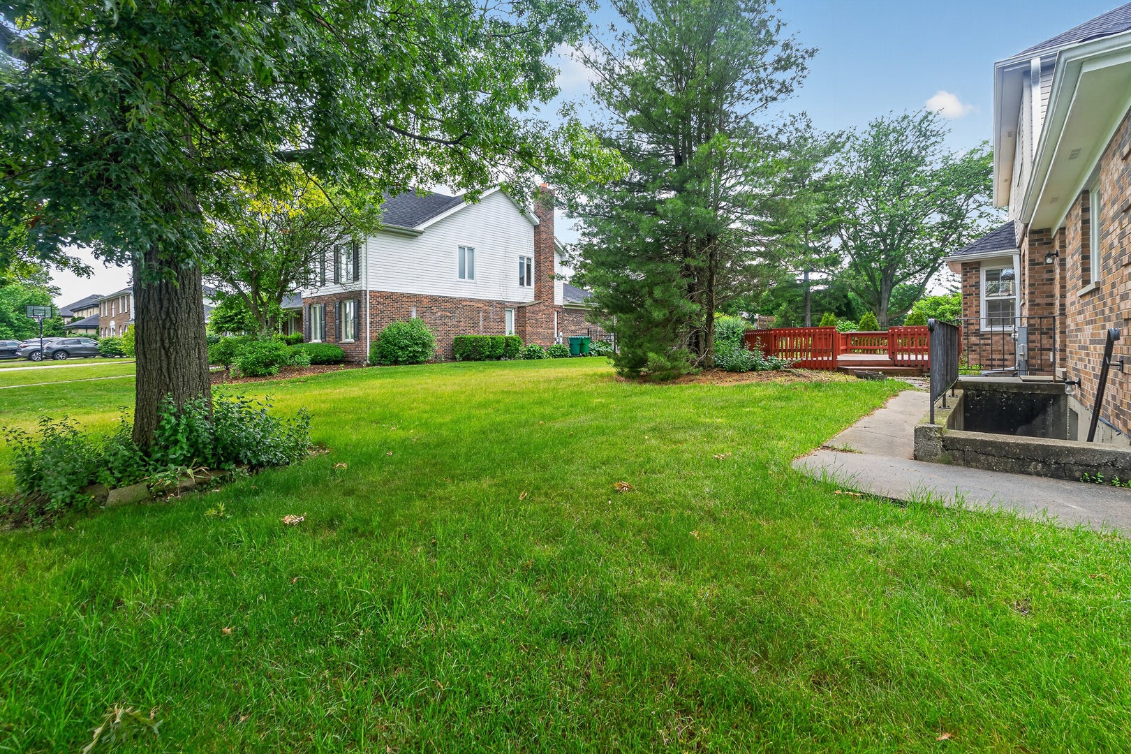 8415 Country Club Lane, Orland Park, IL 60462 8415 Country Club Lane, Orland Park, IL 60462
