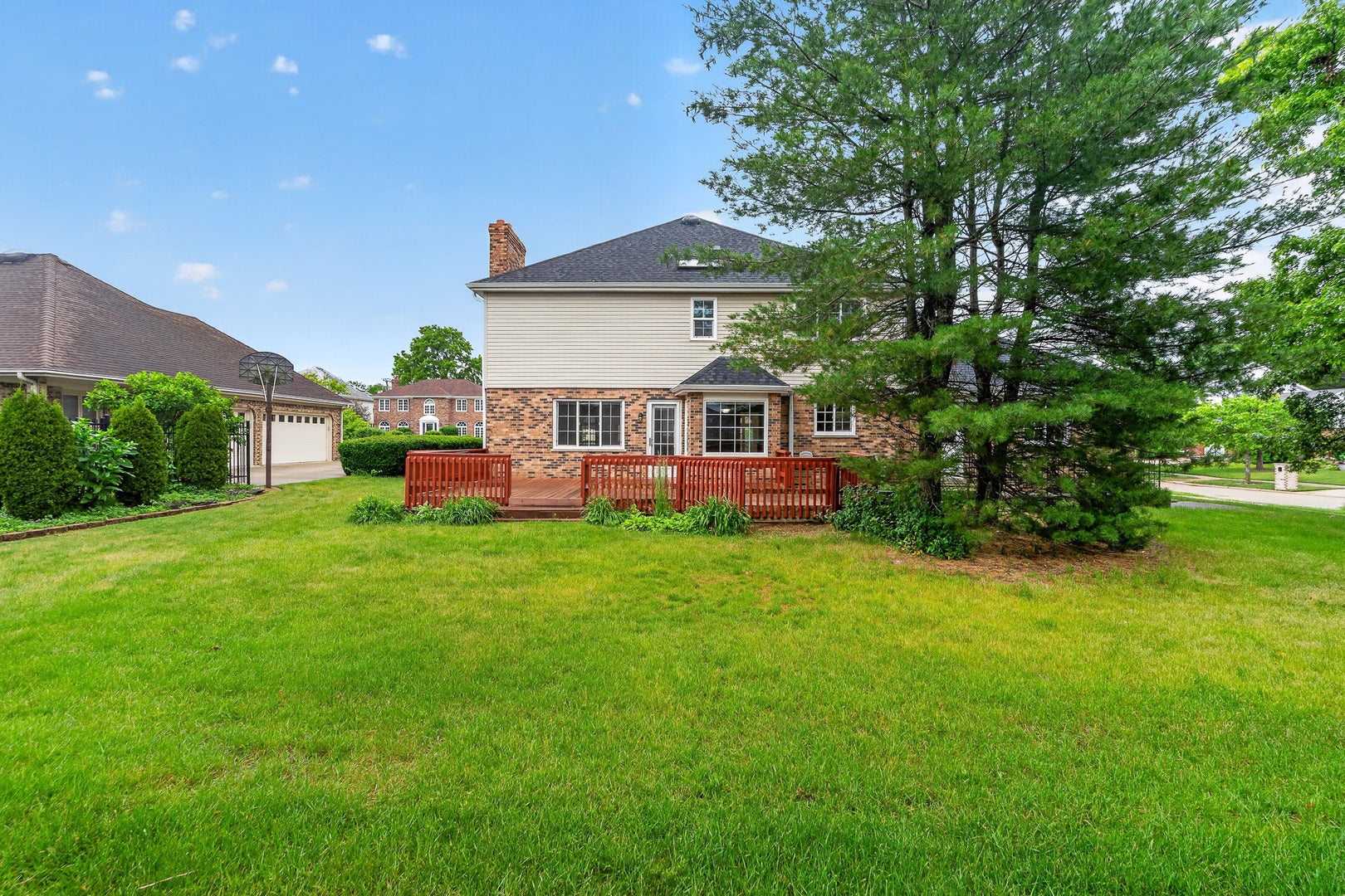 8415 Country Club Lane, Orland Park, IL 60462 8415 Country Club Lane, Orland Park, IL 60462