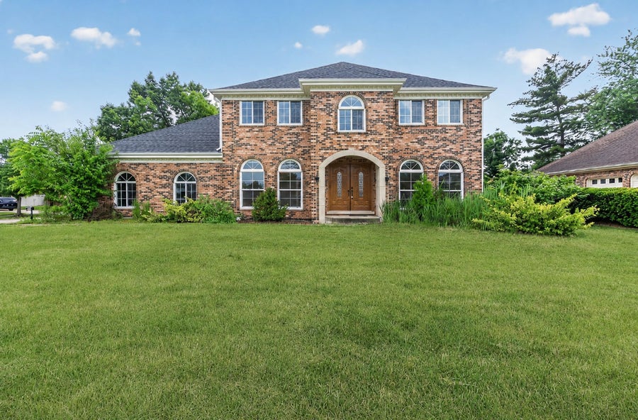 Property photo for 8415 Country Club Lane, Orland Park, IL