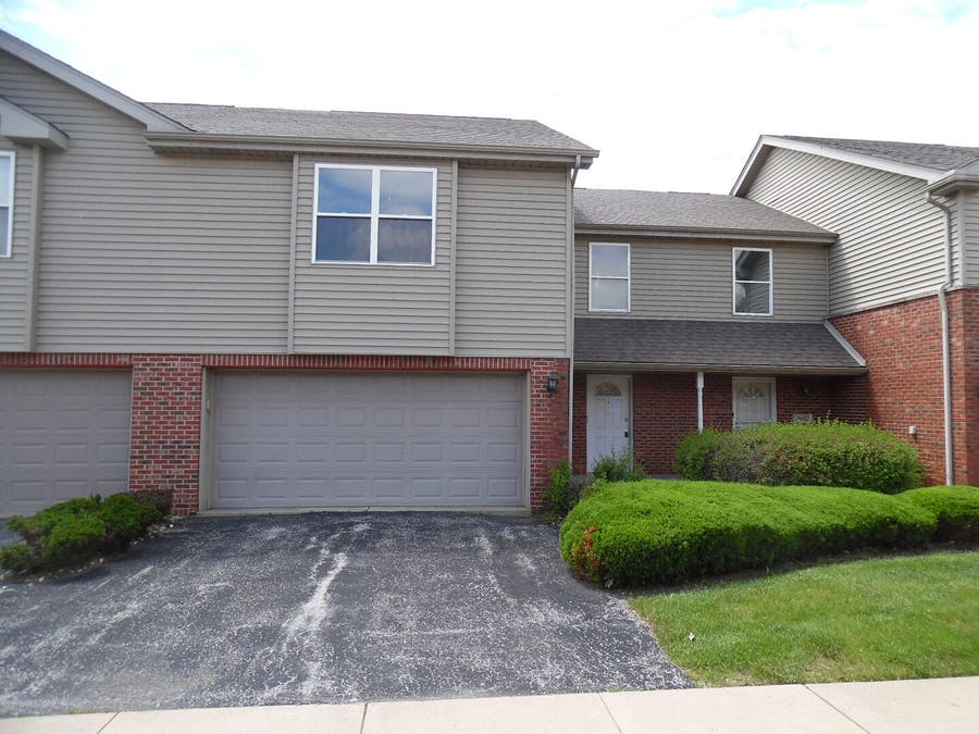 Property photo for 4613 Lindenwood Court, Matteson, IL