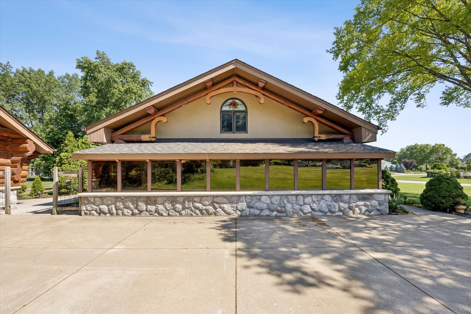 11330 Dineff Road, Lemont, IL 60439 11330 Dineff Road, Lemont, IL 60439