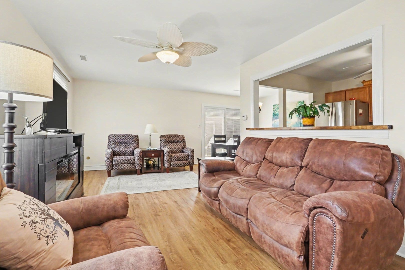 16180 Apple Lane, #3, Tinley Park, IL 60487 16180 Apple Lane, #3, Tinley Park, IL 60487